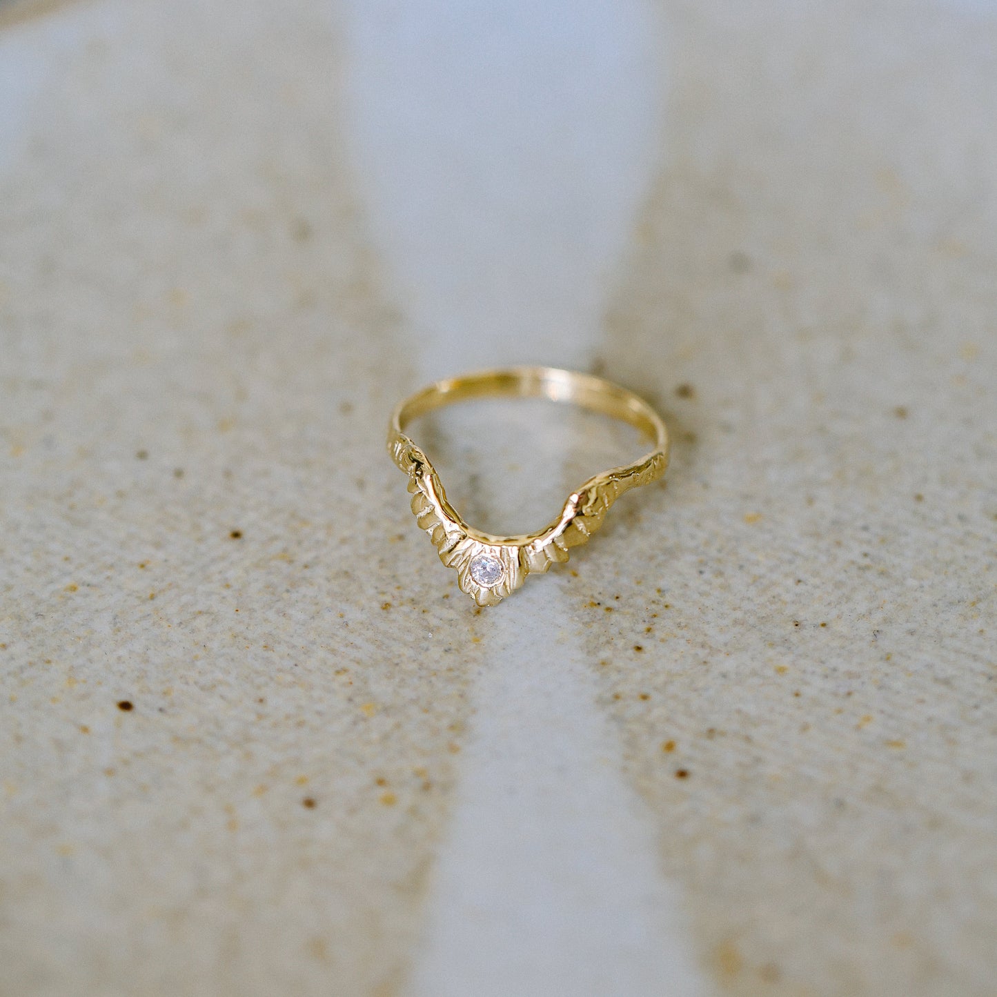 Radiant Love Ring 14K Yellow Gold with Diamond