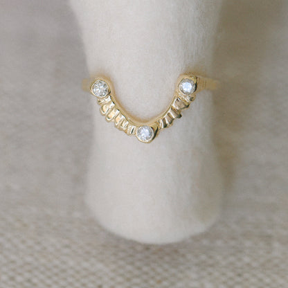 Love Beam Ring 14K Yellow Gold with Dimond