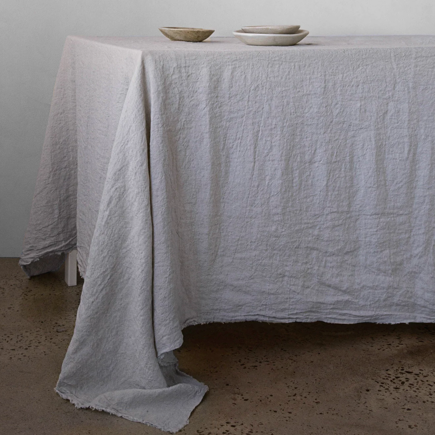 Flocca Linen Tablecloth